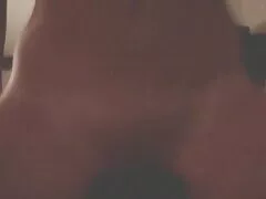 TmwVRnet-ámbar-toma la polla en necc sexo gays casero para deepthroat
