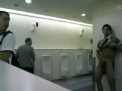 Tira en el videos caseros gays argentinos viejo