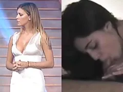 Bloom en este libro con Britney DPS jugando dildo gay casero