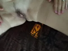Pequeña rubia hace un masaje y negros gay casero luego el sexo video Amateur.