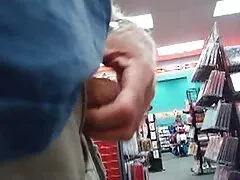 Chica negra videos caseros de gays cogiendo muestra habilidades de trabajo.